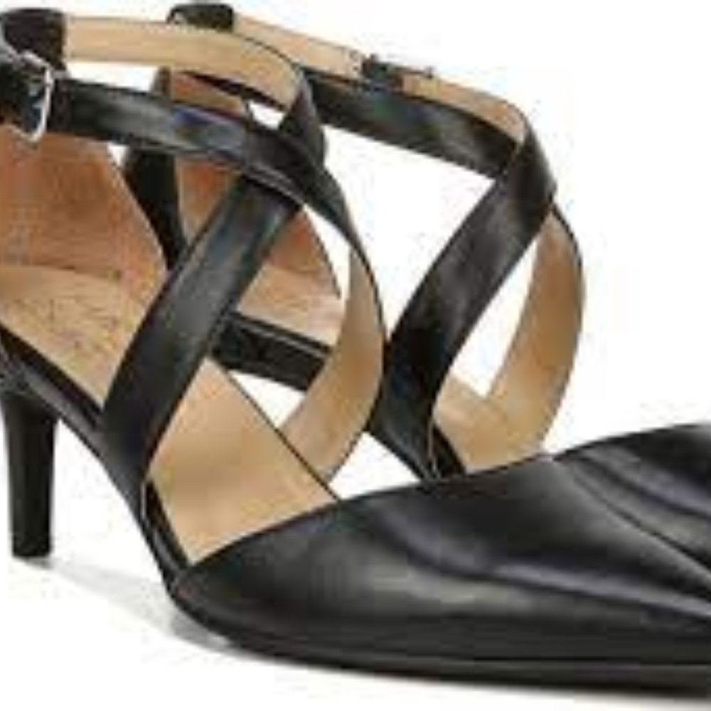 Asher Leather Pump Black - Women --- Size 9-1/2M